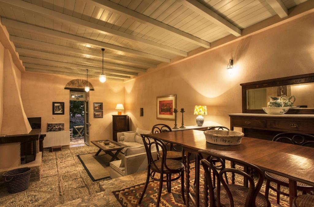 Kyparissia Old Town Lodge With Amazing Sea View 外观 照片