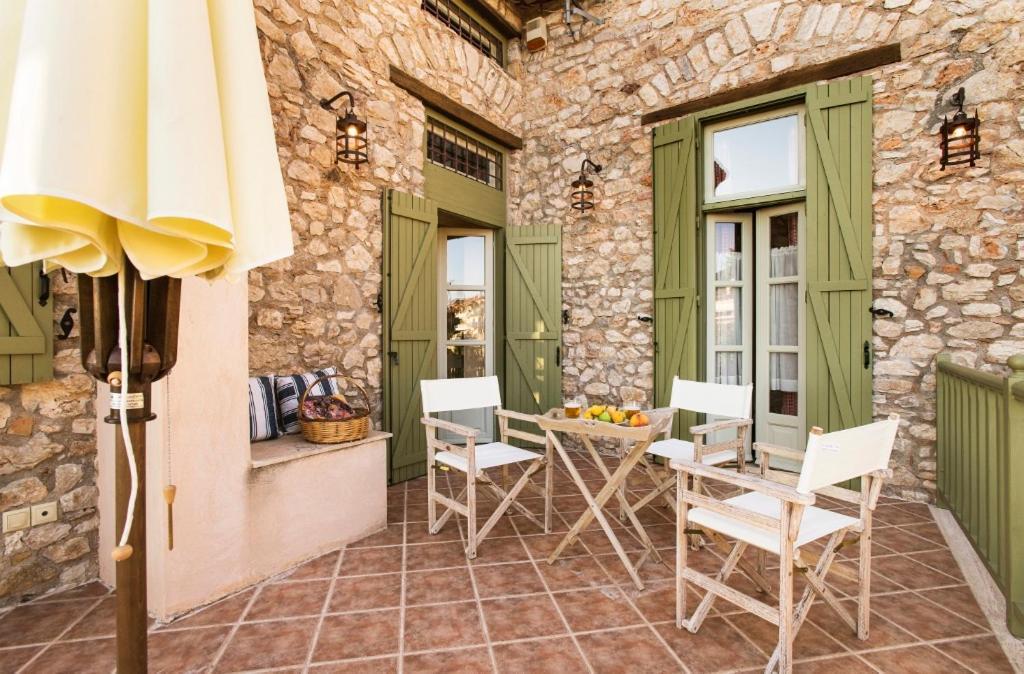 Kyparissia Old Town Lodge With Amazing Sea View 外观 照片
