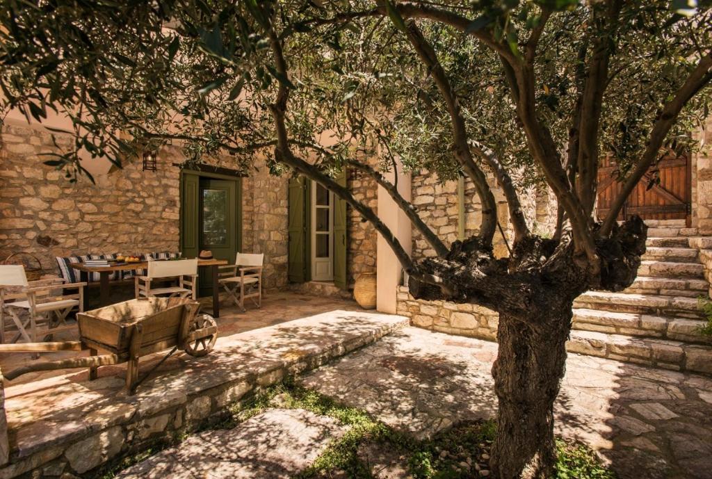 Kyparissia Old Town Lodge With Amazing Sea View 外观 照片
