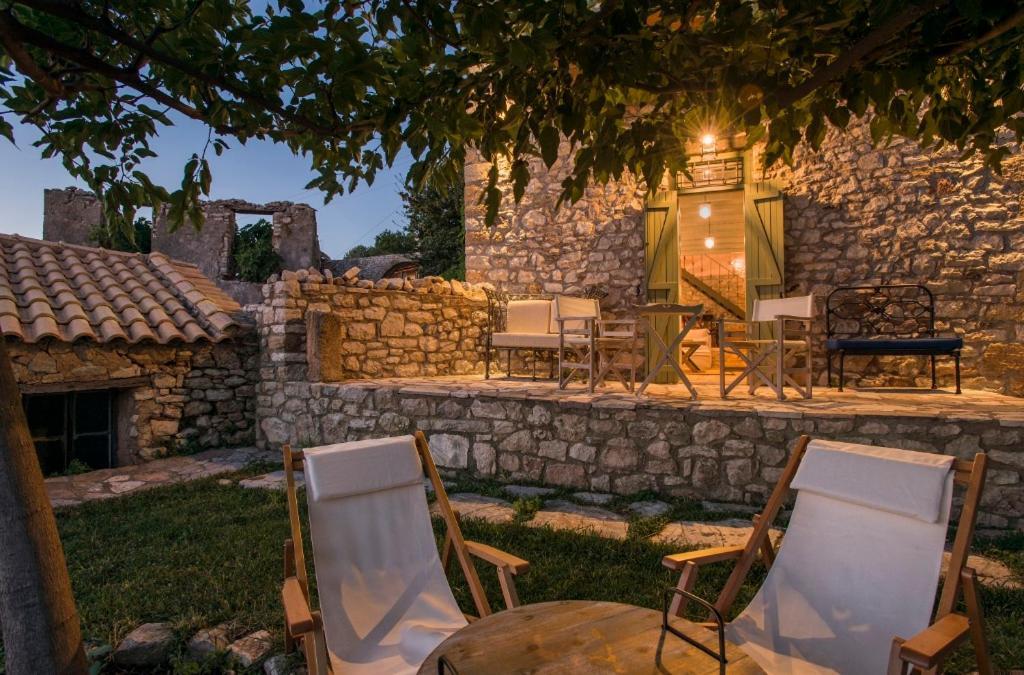 Kyparissia Old Town Lodge With Amazing Sea View 外观 照片